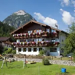 Gasthof Gasthaus-pension Golfvilla Pertisau