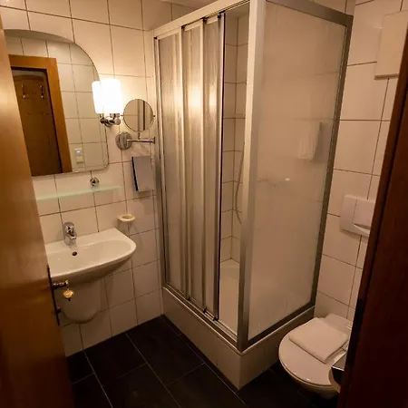 Gasthaus-pension Golfvilla Pertisau