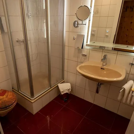 Penzion Gasthaus-pension Golfvilla