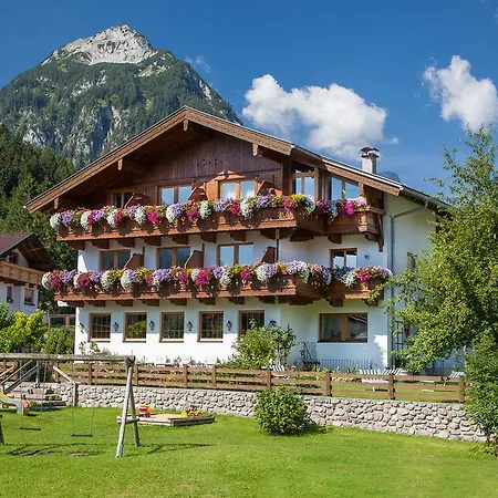 Gasthaus-pension Golfvilla 3* Pertisau