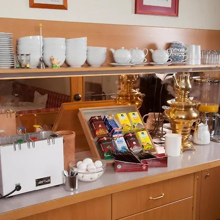 Gasthaus-pension Golfvilla